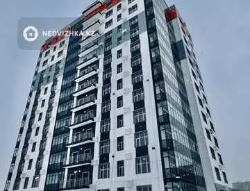2-комнатная квартира, этаж 1 из 13, 126 м²