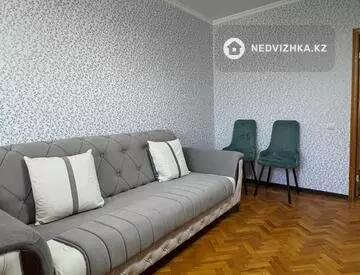 3-комнатная квартира, этаж 2 из 5, 80 м²
