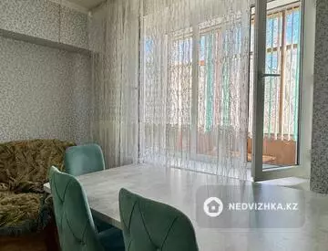 3-комнатная квартира, этаж 2 из 5, 80 м²