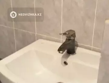 4-комнатная часть дома, 8 соток, 10 м²