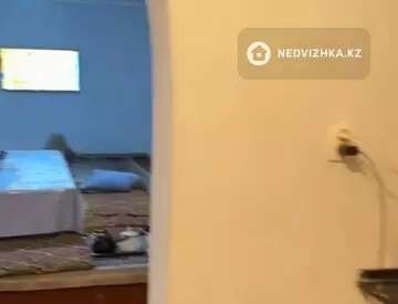 4-комнатная часть дома, 8 соток, 10 м²