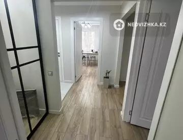 3-комнатная квартира, этаж 1 из 5, 70 м²