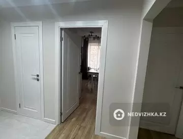 3-комнатная квартира, этаж 1 из 5, 70 м²