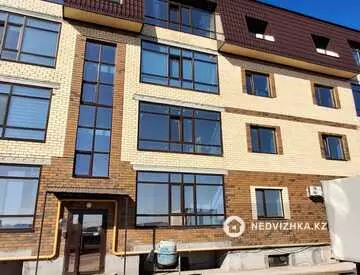 3-комнатная квартира, этаж 1 из 3, 111 м²
