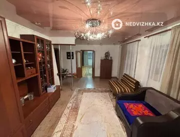 6-комнатный дом, 60 соток, 204 м²