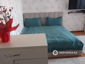 1-комнатная квартира, этаж 4 из 5, 32 м²