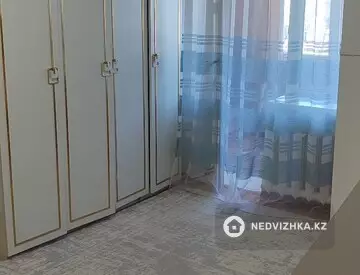 1-комнатная квартира, этаж 4 из 5, 32 м²