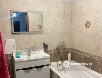 3-комнатная квартира, этаж 1 из 9, 90 м²