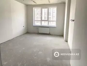 1-комнатная квартира, этаж 3 из 6, 42 м²