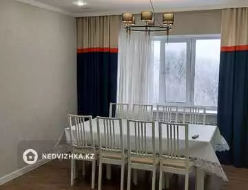 3-комнатная квартира, этаж 4 из 5, 107 м²