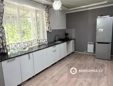 3-комнатный дом, 8 соток, 98 м²
