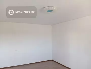 2-комнатный дом, 8 соток, 53 м²