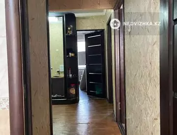 4-комнатная квартира, этаж 1 из 5, 72 м²