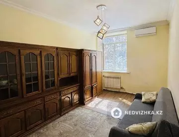 2-комнатная квартира, этаж 1 из 2, 48 м², На длительный срок