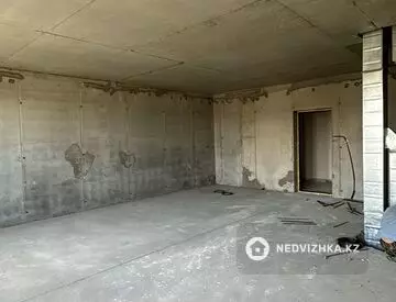 2-комнатная квартира, этаж 5 из 13, 56 м²