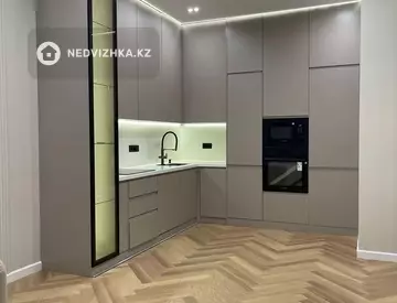 3-комнатная квартира, этаж 7 из 16, 80 м²
