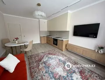 2-комнатная квартира, этаж 4 из 9, 53 м²