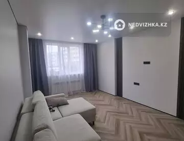 1-комнатная квартира, этаж 2 из 12, 44 м²