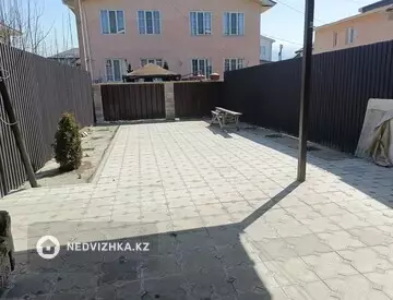 3-комнатный таунхаус, 2.5 соток, 130 м²