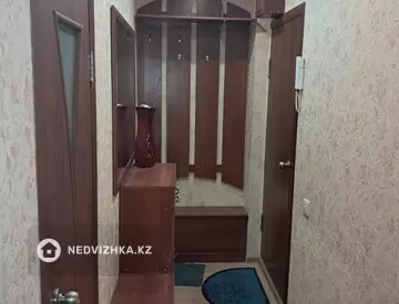 1-комнатная квартира, этаж 2 из 5, 36 м²