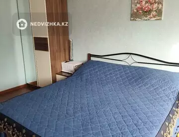 2-комнатная квартира, этаж 4 из 6, 72 м²