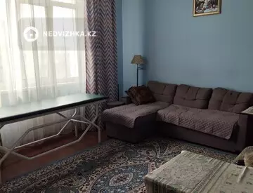 2-комнатная квартира, этаж 4 из 6, 72 м²