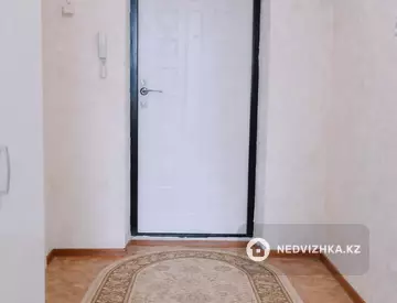 2-комнатная квартира, этаж 4 из 5, 46 м²