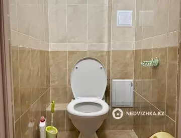 2-комнатная квартира, этаж 10 из 10, 50 м²