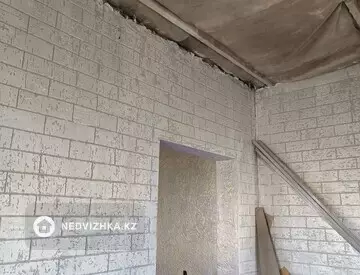 3-комнатная часть дома, 10 соток, 65 м²