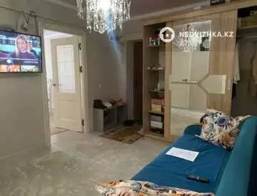 3-комнатная квартира, этаж 2 из 5, 80 м²