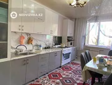 3-комнатная квартира, этаж 2 из 5, 80 м²