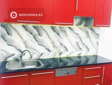 1-комнатная квартира, этаж 1 из 9, 40 м²