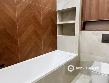 2-комнатная квартира, этаж 4 из 14, 60 м²