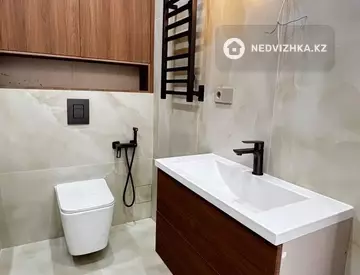 2-комнатная квартира, этаж 4 из 14, 60 м²