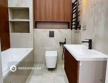 2-комнатная квартира, этаж 4 из 14, 60 м²