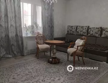 2-комнатная квартира, этаж 3 из 6, 66 м²