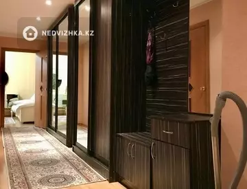 2-комнатная квартира, этаж 22 из 23, 61 м²