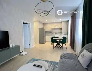 2-комнатная квартира, этаж 5 из 13, 52 м², На длительный срок