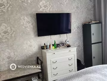 2-комнатная квартира, этаж 3 из 5, 58 м²