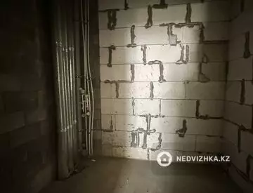 2-комнатная квартира, этаж 4 из 5, 95 м²