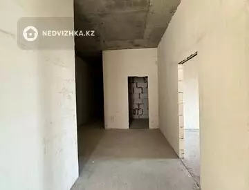 2-комнатная квартира, этаж 4 из 5, 95 м²