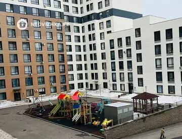 1-комнатная квартира, этаж 4 из 12, 39 м²