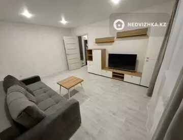 2-комнатная квартира, этаж 7 из 16, 46 м², На длительный срок