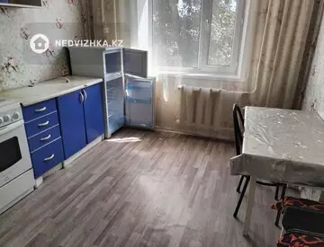 2-комнатная квартира, этаж 2 из 9, 44 м², На длительный срок