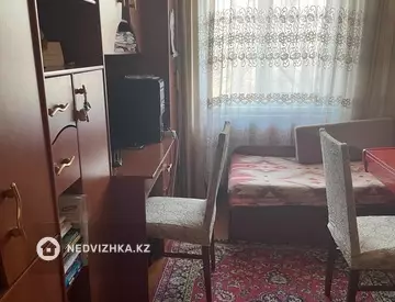 3-комнатная квартира, этаж 3 из 5, 50 м²