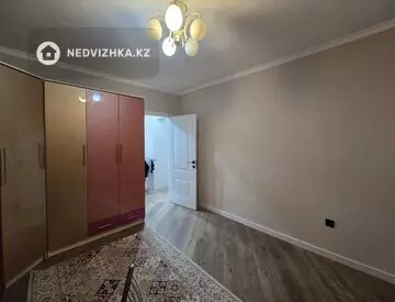 3-комнатная квартира, этаж 1 из 9, 74 м²