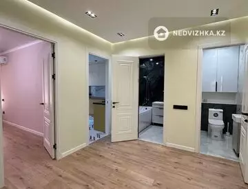 4-комнатная квартира, этаж 2 из 9, 117 м²