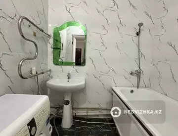 2-комнатная квартира, этаж 3 из 5, 55 м²