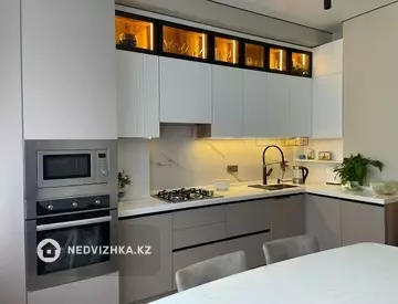 2-комнатная квартира, этаж 5 из 5, 75 м²