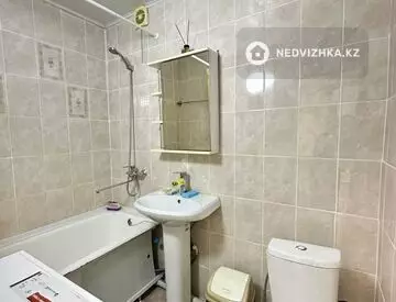 3-комнатная квартира, этаж 4 из 5, 62 м²
